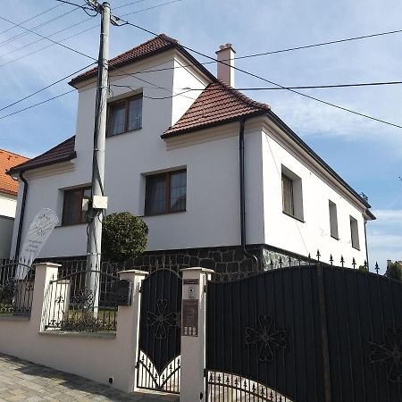 Penzion Kastelan Бойнице Екстериор снимка